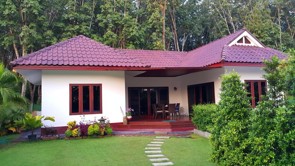 Banburi Villa Ao Nang Bilik gambar